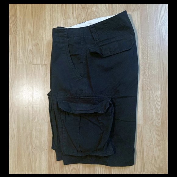 Old Navy Mens Cargo Shorts - Black - Picture 1 of 4